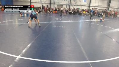 Silver 125 lbs Quarterfinal - Aidan Gruenenfelder, Loras vs Maximus Riggins, St. Cloud State
