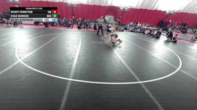 14U True Beginner - 121.6-129.4 Champ. Round 2 - Wyatt Forsythe, Tomah Youth Wrestling vs Cole Gordon, Wisconsin