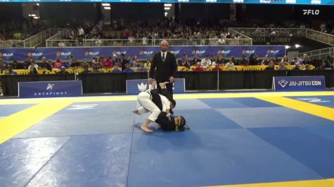 Yasmin Valentina Ferreira Santos vs Isabella Mia Dinglasan 2026 Pan Kids Jiu-Jitsu IBJJF Championship