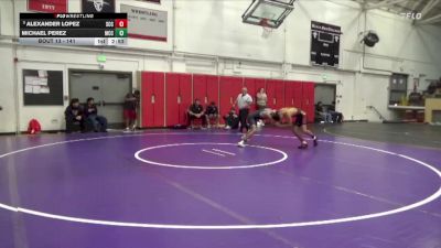 141 lbs Champ. Round 1 - Alexander Lopez, Sacramento City College vs Michael Perez, Moorpark CCC