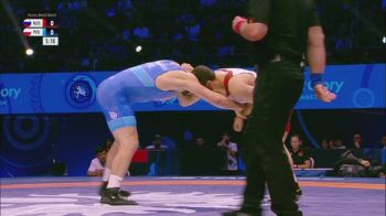 97 kg Final 3-5 - Abdulrashid Sadulaev, Russia vs Zbigniew Mateusz Baranowski, Poland