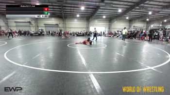 98 lbs Round Of 16 - Krislynn Martinez (Ratliff), Maize Wrestling Club vs Kylee Tran, HURRICANE WRESTLING ACADEMY