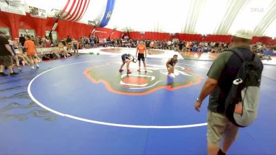 132 lbs Round 2 (10 Team) - Diem Bryan, Illinois Top Dawg vs Astin Hong, Cedar Rapids Xavier