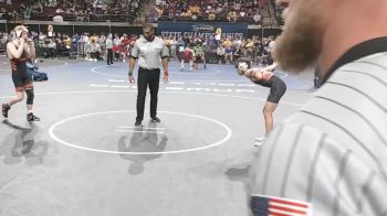 D 1 126 lbs Quarterfinal - Christian Gentry, Parkway vs Dustin Smith, Fontainebleau