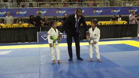 Brooklyn A Phung vs Paisley M Phung 2026 Pan Kids Jiu-Jitsu IBJJF Championship