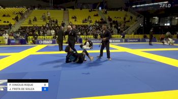 PEDRO VINICIUS ROQUE vs JHONATHAN FROTA DE SOUZA 2024 World Jiu-Jitsu IBJJF Championship