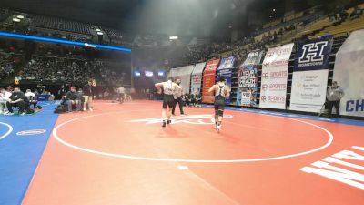 144 Class 4 lbs Champ. Round 1 - Miller Sipes, Staley vs Alberto Malave, Liberty (Wentzville)