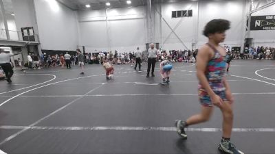 106 lbs Quarterfinals (8 Team) - Ryan Ahlberg, Scanlan vs Andrew Uszenski, Team Shutt