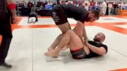 Gordon Ryan Shows Off Silky Smooth Guard Passing