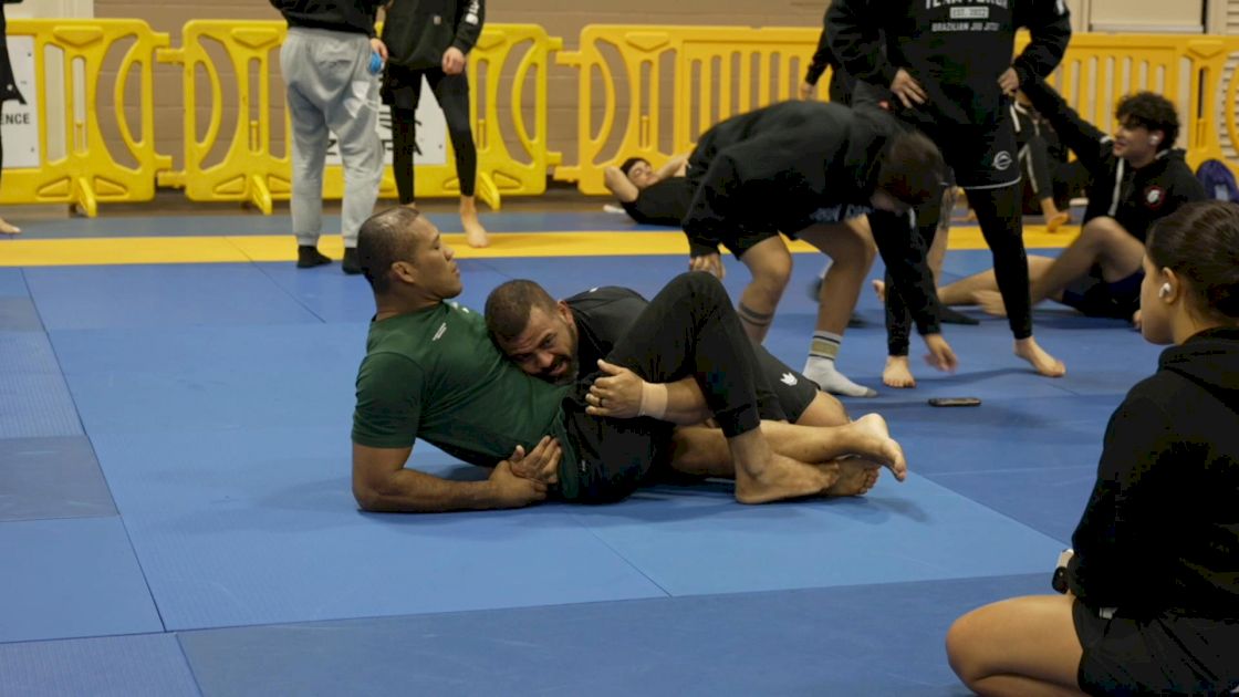 Grappling Great 'Jacare' Helps Student Warm Up At No-Gi Pans