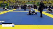 LUCAS BORGES EVANGELISTA DA SILV vs JOÃO PEDRO PEREZ DIAS PINHEIRO 2023 Brasileiro Jiu-Jitsu IBJJF