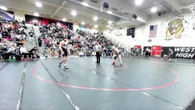 165 lbs Champ. Round 1 - Daniel Navarro, Servite vs Ian Obeso, Quartz Hill