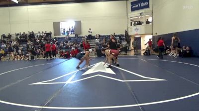 207 lbs Semifinal - Keana Valle, Menlo College vs Paula Aguilar, Sacramento City College