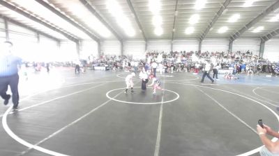 46 lbs Consi Of 8 #2 - Lyam Mckee, Independent vs Mason Cantu, Wlv Jr Wrestling