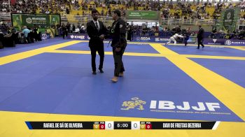 Davi De Freitas Bezerra vs Rafael De Sá De Oliveira 2025 Brasileiro Jiu-Jitsu IBJJF