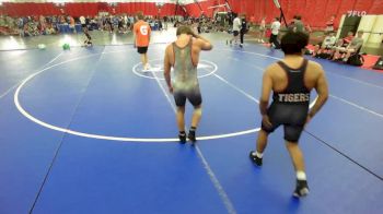 175 lbs Round 1 (8 Team) - Christopher Estrada Morales, Albert Lea Area vs Colin Peyton, Batavia A