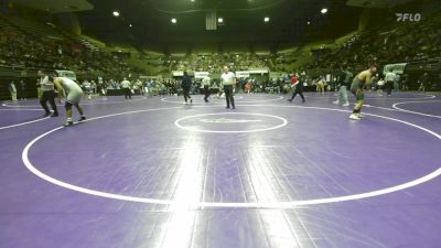 192 lbs Round Of 32 - Erik Guzman, Santa Maria vs Enrique Segura, Redwood