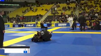 MARTA SZARECKA vs YARA SOARES DO NASCIMENTO 2019 World Jiu-Jitsu IBJJF Championship