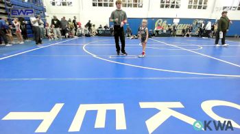 43 lbs Quarterfinal - Sadie Beavers, Harrah Little League Wrestling vs Henry Garner, Bridge Creek Youth Wrestling