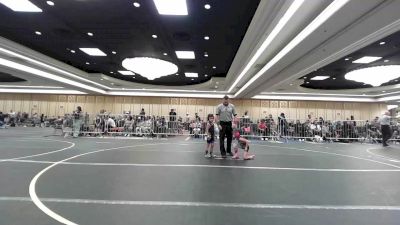 40 lbs Quarterfinal - Mila Lopez, So-Cal Hammers vs Elijah Carbajal, Scotsmen WC