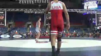 113 lbs Round Of 32 - James Gauntlett, California vs Benjamin Aranda, Illinois