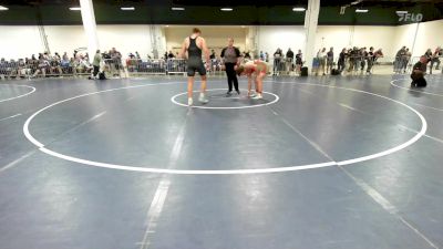 215 lbs Consi Of 32 #2 - John Gill, GA vs Reid Hiltunen, MI