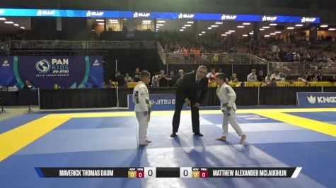 Matthew Alexander McLaughlin vs Maverick Thomas Daum 2025 Pan Kids Jiu-Jitsu IBJJF Championship