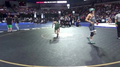 126 lbs Consi Of 16 #1 - Isaac Ronquillo, Bakersfield vs Gio Cuevas, De La Salle