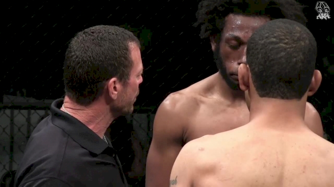 Lucas Clay vs. Brant Moore