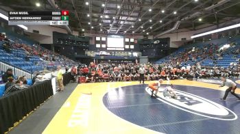 157 lbs Quarterfinals (8 Team) - Jayden Hernandez, St. Charles (East) vs Evan Musil, Rockton (Hononegah)