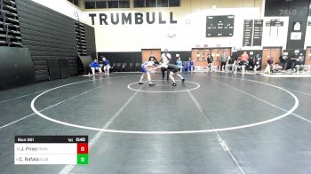 132 lbs Consi Of 8 #2 - Jonathan Pires, Trumbull vs Carmelo Rafala, Glastonbury