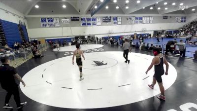 138 lbs Champ. Round 1 - Matthew Jasso, La Quinta High School vs Bennett Lee, 5 Point Wrestling