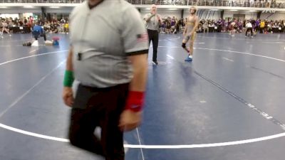 Silver 133 lbs Champ. Round 1 - Zyan Westbrook, Quincy vs George Khachaturov, Augustana (IL)