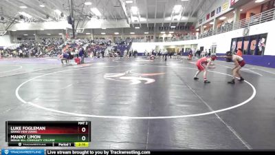 133 lbs Quarterfinal - Manny Limon, Indian Hill Community College vs Luke Fogleman, Grand View (Iowa)