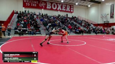 125 lbs Semifinal - Gage Singleton, Oregon State vs Nicolas Garza, Umpqua Community College