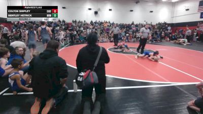 41-44 lbs Round 2 - Bentley Hetrick, Mountain Ridge Miners vs Colton Shipley, Everett