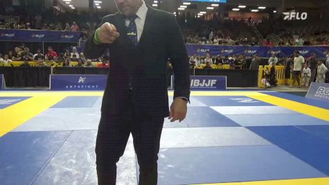 Luca Gael Carrillo vs Aiden William Thurston 2026 Pan Kids Jiu-Jitsu IBJJF Championship
