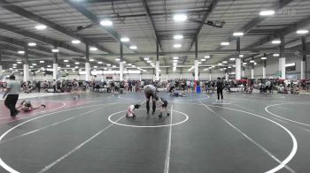 43 lbs 5th Place - Molly Favela Altamirano, Sunnyside WC vs Levi Escarcega, Manu WC