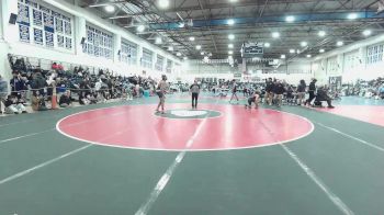 144 lbs Round Of 32 - Elias Velazquez, Conard vs Ejijah Barnes, Simsbury