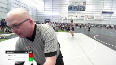 138 lbs Round Of 32 - Jayden Berry, Torotech WC vs Daniel Kim, Lions WC