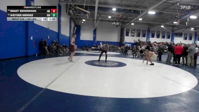 285 lbs Consi Of 8 #2 - Brady Bekkenhuis, Arlington vs Jheyder Mendez, Haverhill