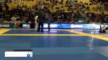 THALISON VITORINO vs SOLOMON BLANCH 2018 World IBJJF Jiu-Jitsu Championship