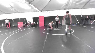 138 lbs Cons. Semi - Miles Miller, Peninsula High School Wrestlin vs Noah Sanchez, Victor Villians