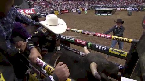 Fabiano Vieira Wins The Columbus Invitational PBR With His 90.75 Ride