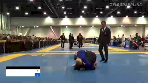 PATRÍCIA DE OLIVEIRA LAGE vs MILLA KATRIINA BAHIA 2022 World Master IBJJF Jiu-Jitsu Championship