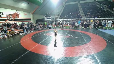 45-49 lbs Quarters - Rylan Hackbarth, Montana vs Kasen Day, Utah
