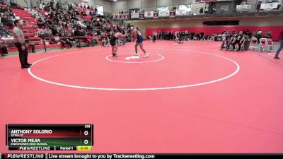 215 lbs Cons. Semi - Victor Mejia, Eisenhower High School vs Anthony Solorio, Othello