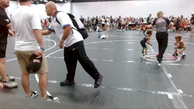 40 lbs Round 6 (8 Team) - Emmitt Singletary, Bulloch Bandits Wrestling Club vs PJ Rodriguez, Eagle Empire