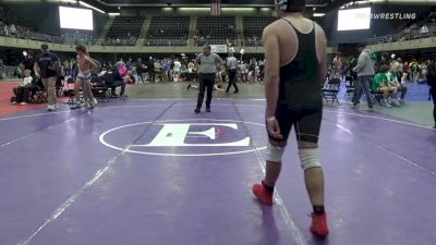 220 lbs Consi Of 8 #2 - Maxx Bryan, Laurel vs Dauriel Jones, Lincoln