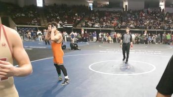 D 1 157 lbs Semifinal - Kristian Scott, Catholic - B.R. vs Anthony Cinquemano, Brother Martin